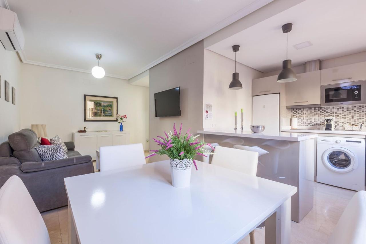Apartamento Calle Sierpes Sewilla Zewnętrze zdjęcie